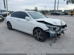 1HGCR2F70HA211189 2017 HONDA ACCORD