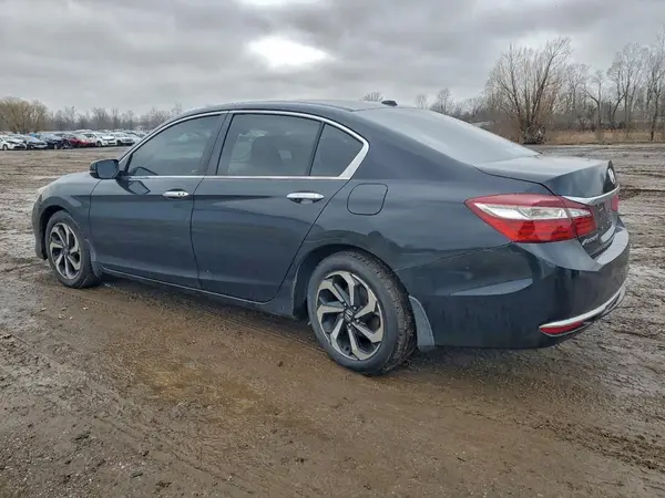 1HGCR2F70HA247755 2017 HONDA ACCORD - Image 2