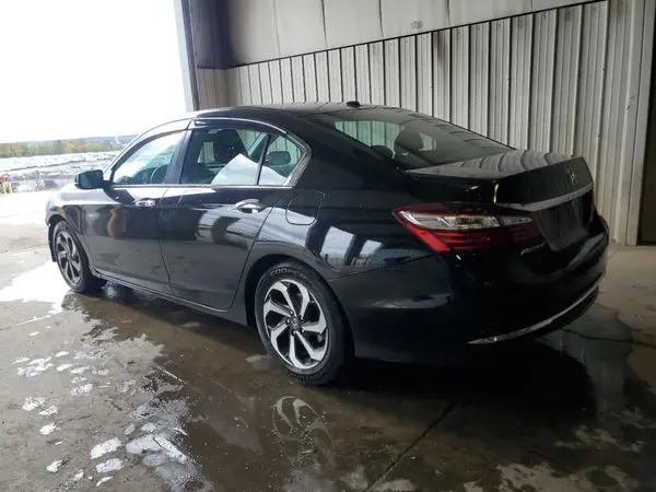 1HGCR2F70HA285213 2017 HONDA ACCORD - Image 2