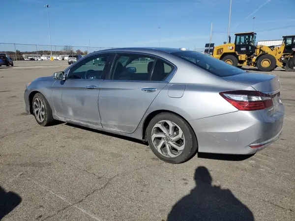 1HGCR2F70HA292842 2017 HONDA ACCORD - Image 2