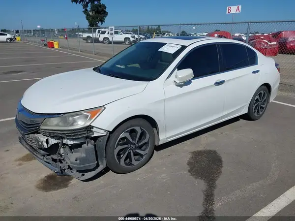 1HGCR2F71GA049846 2016 HONDA ACCORD - Image 2