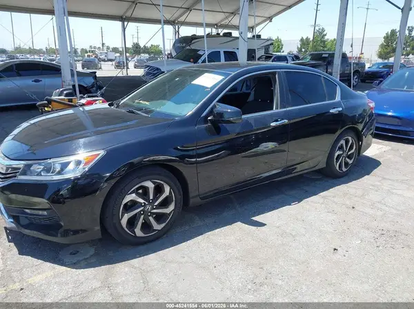 1HGCR2F71GA068915 2016 HONDA ACCORD - Image 2