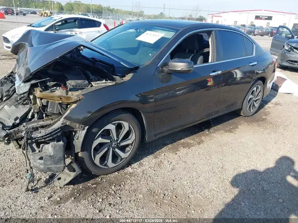 1HGCR2F71GA074908 2016 HONDA ACCORD - Image 2