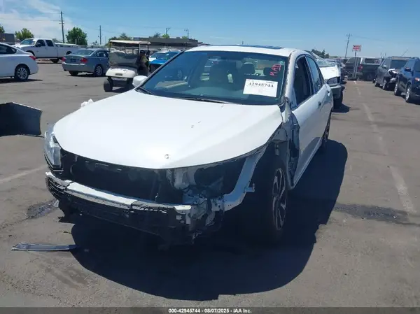 1HGCR2F71GA097007 2016 HONDA ACCORD - Image 2