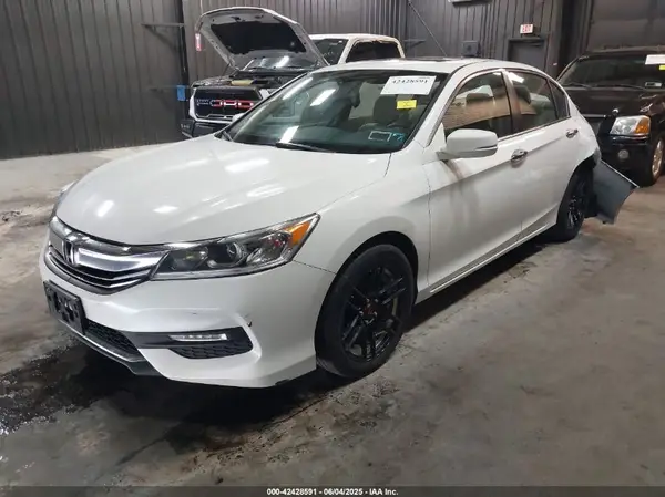 1HGCR2F71GA108815 2016 HONDA ACCORD - Image 2
