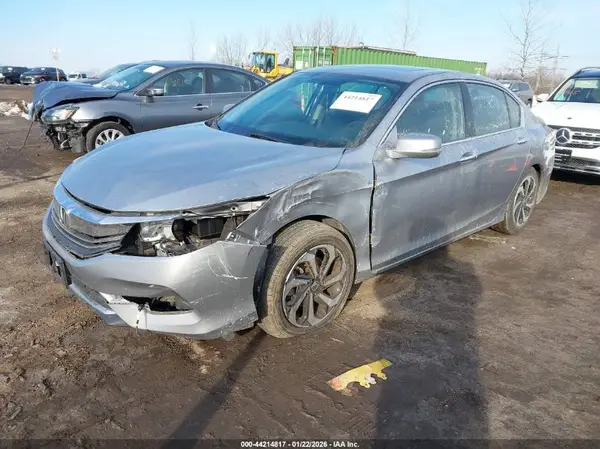 1HGCR2F71GA195017 2016 HONDA ACCORD - Image 2