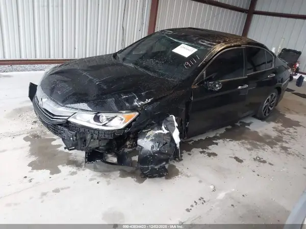 1HGCR2F71GA225990 2016 HONDA ACCORD - Image 2