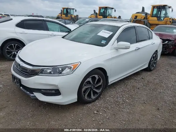 1HGCR2F71HA006223 2017 HONDA ACCORD - Image 2