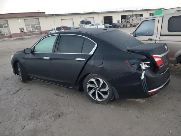1HGCR2F71HA006464 2017 HONDA ACCORD - Image 2