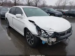 1HGCR2F71HA032367 2017 HONDA ACCORD