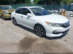 1HGCR2F71HA044681 2017 HONDA ACCORD