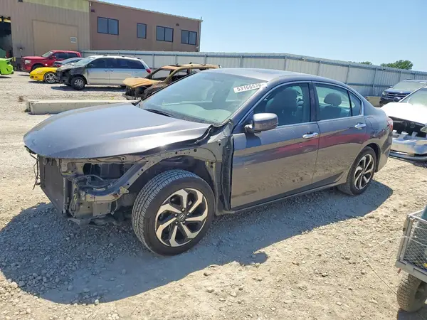 1HGCR2F71HA051484 2017 HONDA ACCORD - Image 1