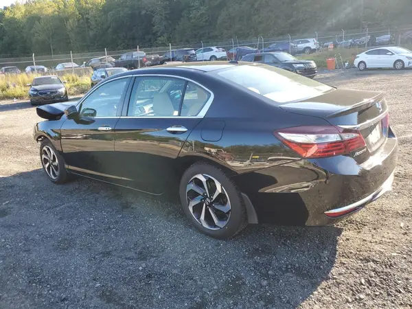 1HGCR2F71HA095095 2017 HONDA ACCORD - Image 2