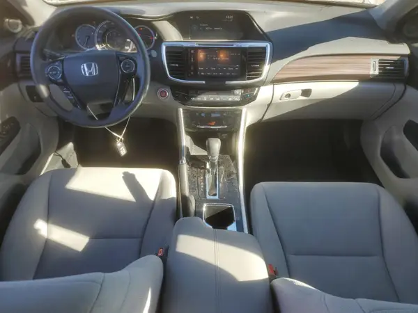 1HGCR2F71HA129004 2017 HONDA ACCORD - Image 8