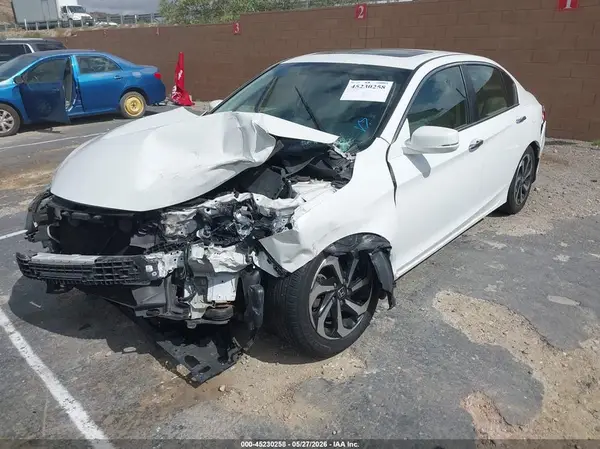 1HGCR2F71HA179773 2017 HONDA ACCORD - Image 2