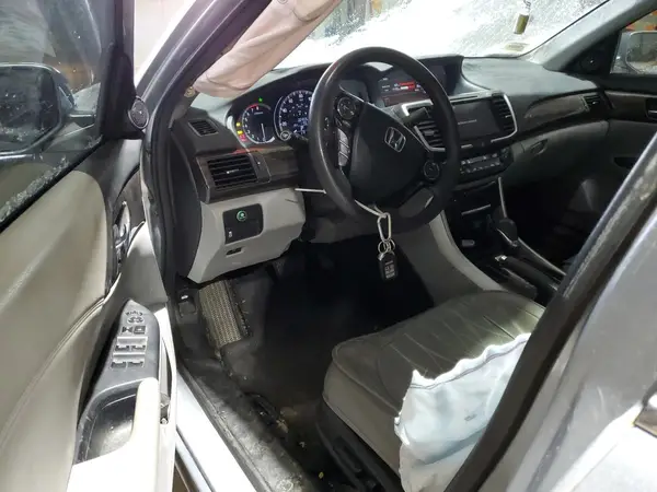 1HGCR2F71HA183872 2017 HONDA ACCORD - Image 8