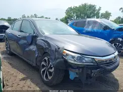 1HGCR2F71HA187954 2017 HONDA ACCORD