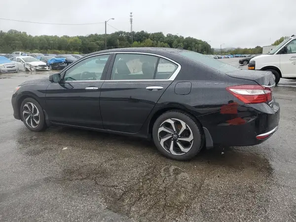 1HGCR2F71HA195522 2017 HONDA ACCORD - Image 2