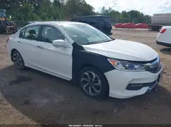 1HGCR2F71HA219608 2017 HONDA ACCORD