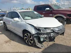 1HGCR2F71HA219656 2017 HONDA ACCORD