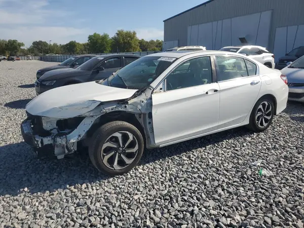 1HGCR2F71HA226283 2017 HONDA ACCORD - Image 1