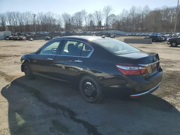 1HGCR2F71HA228714 2017 HONDA ACCORD - Image 2