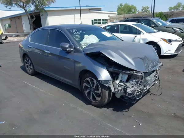 1HGCR2F71HA255346 2017 HONDA ACCORD - Image 1
