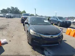 1HGCR2F71HA282580 2017 HONDA ACCORD