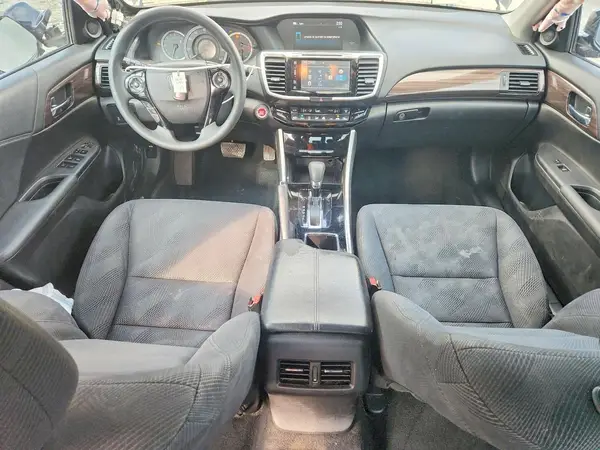 1HGCR2F71HA295006 2017 HONDA ACCORD - Image 8