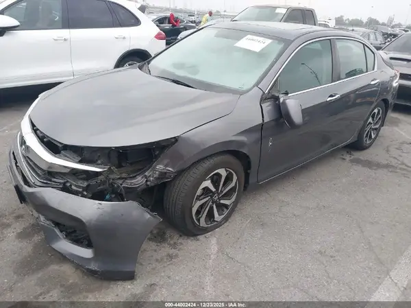 1HGCR2F72GA001420 2016 HONDA ACCORD - Image 2