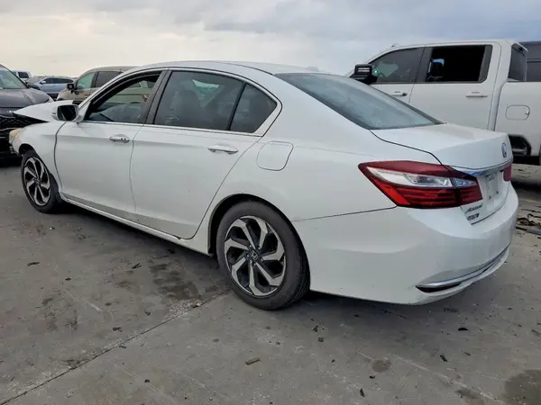 1HGCR2F72GA063920 2016 HONDA ACCORD - Image 2