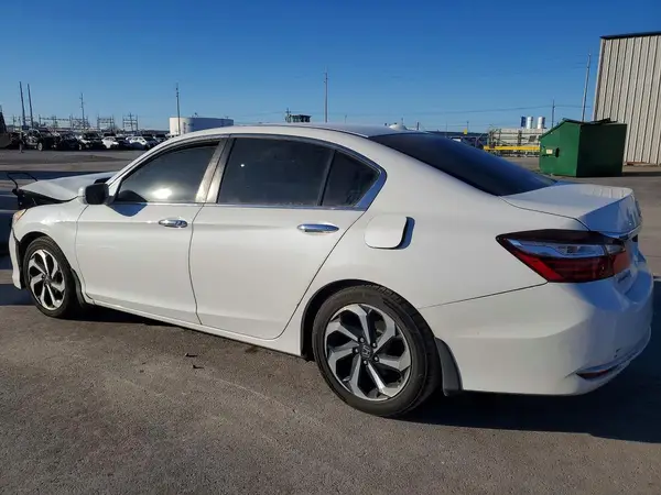 1HGCR2F72GA084332 2016 HONDA ACCORD - Image 2
