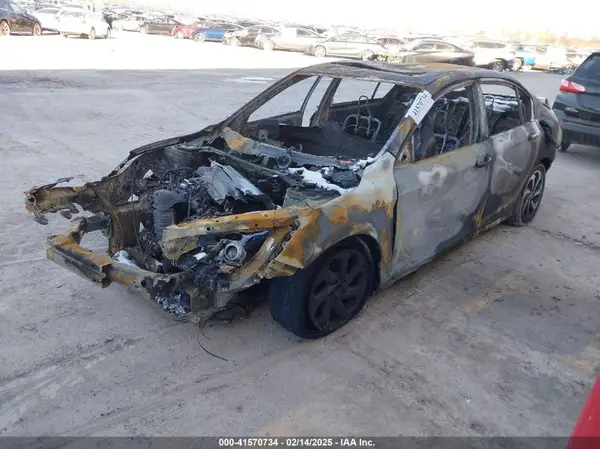 1HGCR2F72GA087098 2016 HONDA ACCORD - Image 2