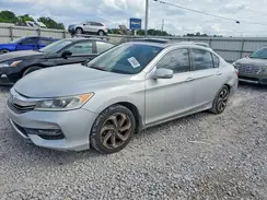 1HGCR2F72GA135585 2016 HONDA ACCORD