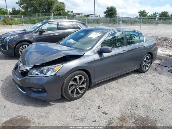 1HGCR2F72GA179313 2016 HONDA ACCORD - Image 2