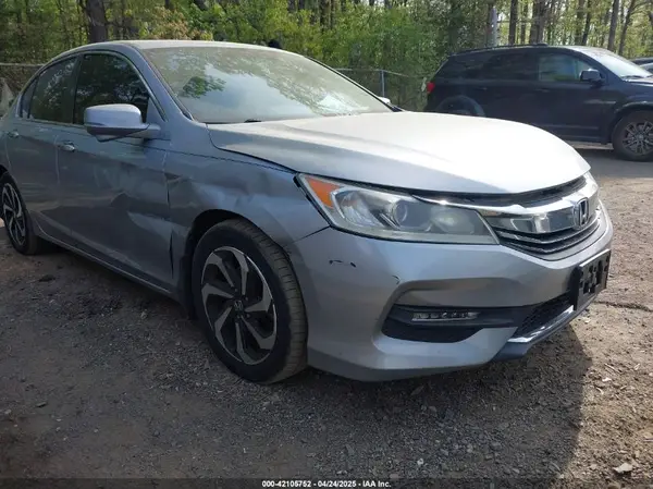 1HGCR2F72GA195897 2016 HONDA ACCORD - Image 1