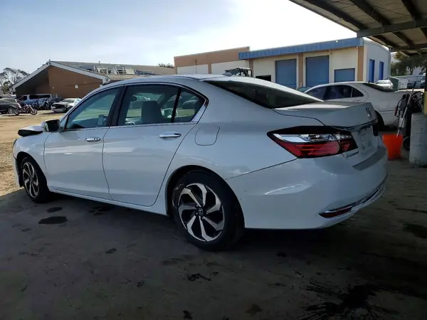 1HGCR2F72GA214240 2016 HONDA ACCORD - Image 2