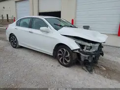 1HGCR2F72GA215176 2016 HONDA ACCORD
