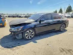 1HGCR2F72HA060713 2017 HONDA ACCORD