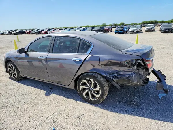 1HGCR2F72HA085546 2017 HONDA ACCORD - Image 2