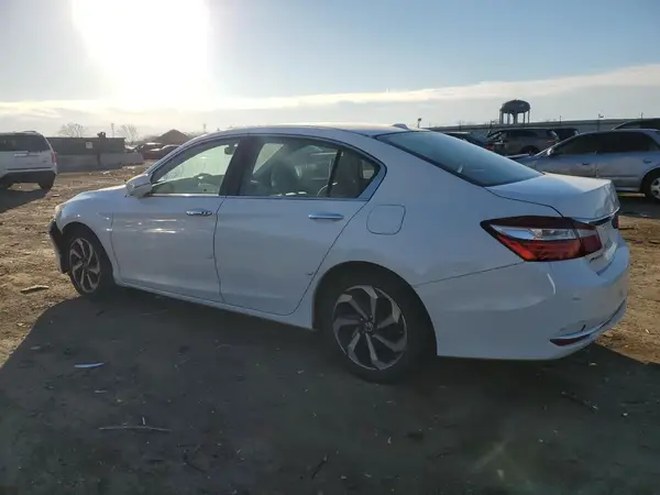 1HGCR2F72HA109912 2017 HONDA ACCORD - Image 2