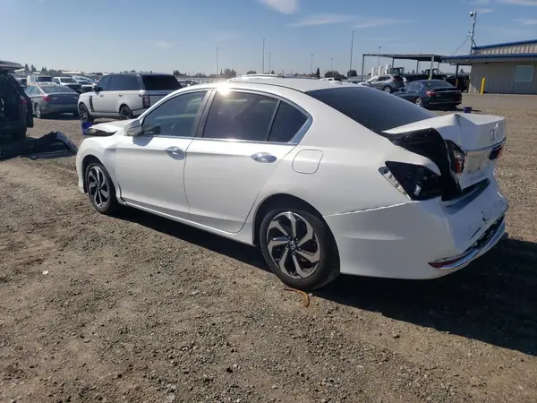 1HGCR2F72HA134440 2017 HONDA ACCORD - Image 2