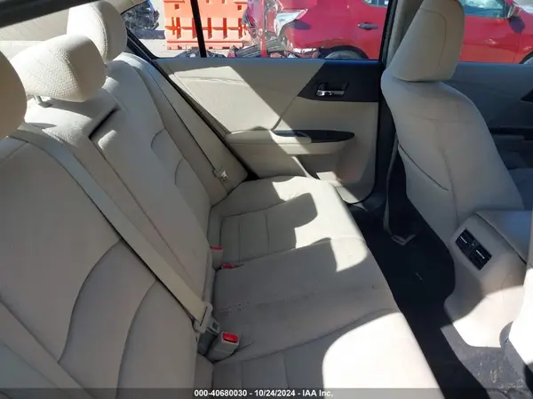 1HGCR2F72HA200579 2017 HONDA ACCORD - Image 8
