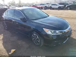 1HGCR2F72HA205698 2017 HONDA ACCORD