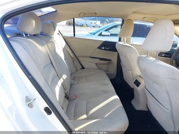1HGCR2F72HA211209 2017 HONDA ACCORD - Image 8