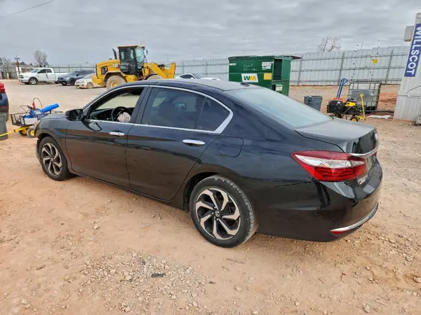 1HGCR2F72HA243772 2017 HONDA ACCORD - Image 2