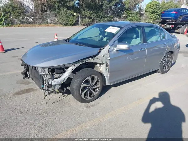 1HGCR2F72HA244632 2017 HONDA ACCORD - Image 2