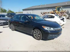 1HGCR2F72HA274147 2017 HONDA ACCORD