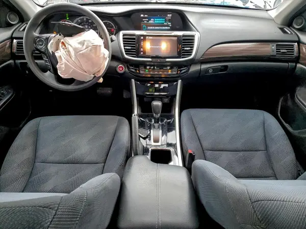1HGCR2F72HA291921 2017 HONDA ACCORD - Image 8