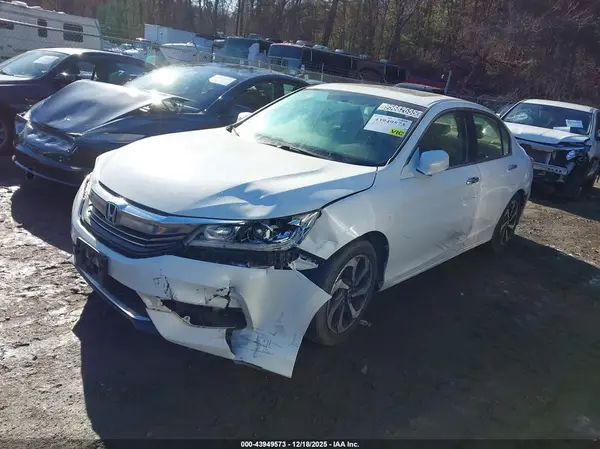 1HGCR2F73GA014404 2016 HONDA ACCORD - Image 2